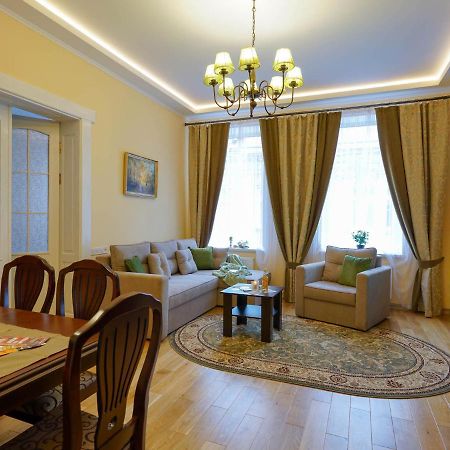 Lviv Suites At Shopena St. 4 Экстерьер фото